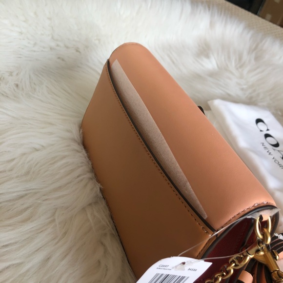 Coach Beat Crossbody ClutchColorblock Blush/Natural Glovetanned /Suede C2697 - Picture 5 of 11